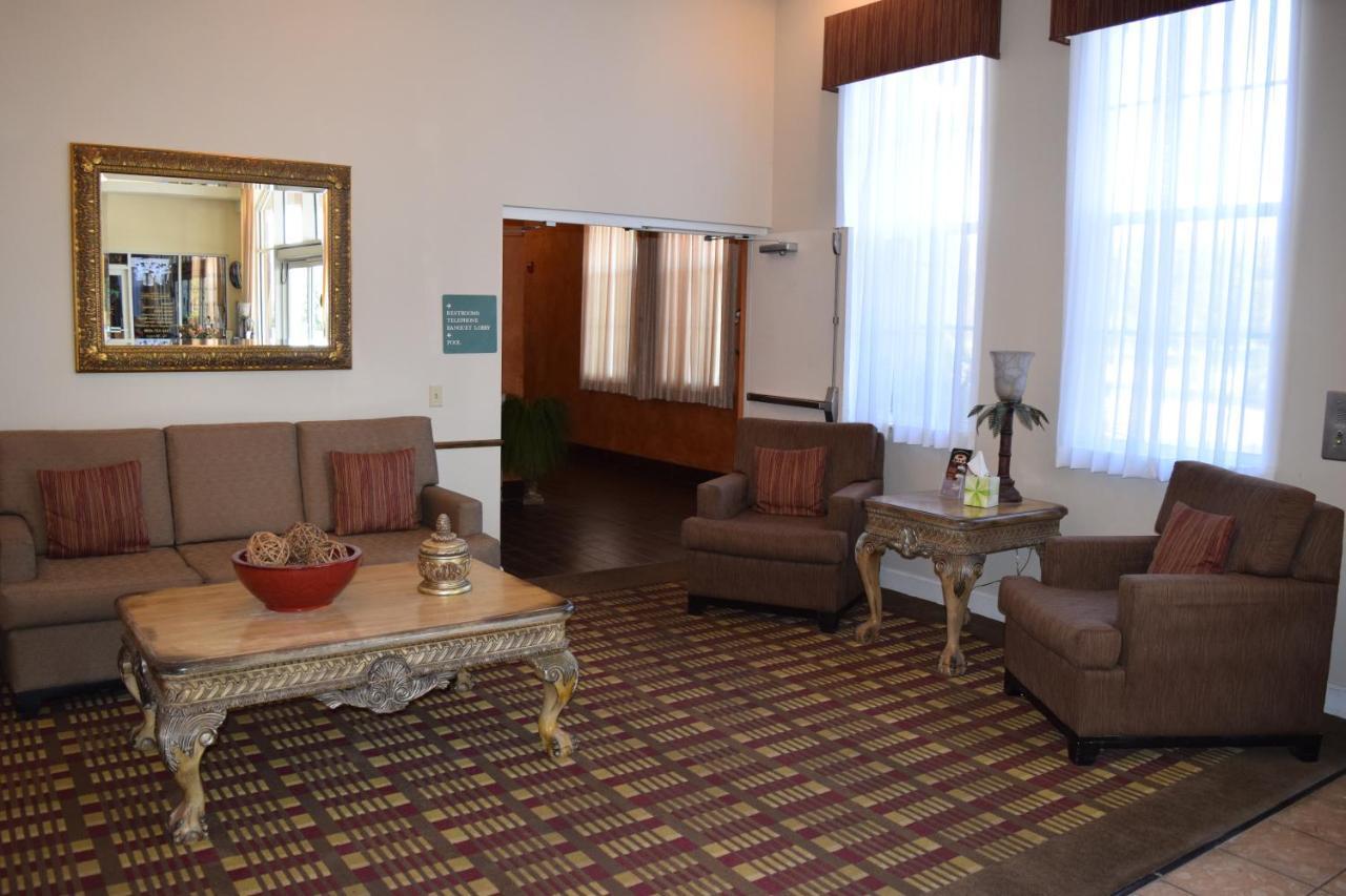 Quality Inn Conference Center At Citrus Hills Hernando Bagian luar foto