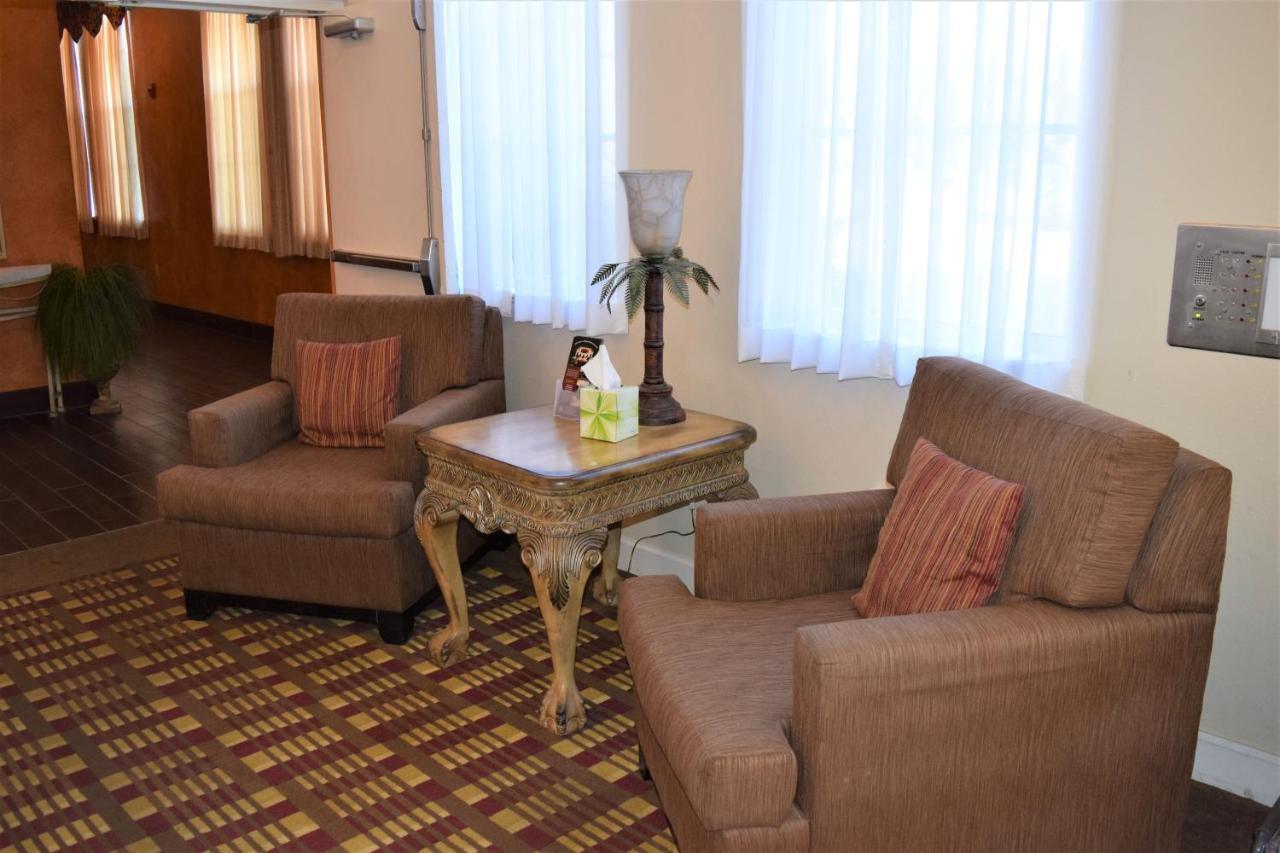 Quality Inn Conference Center At Citrus Hills Hernando Bagian luar foto