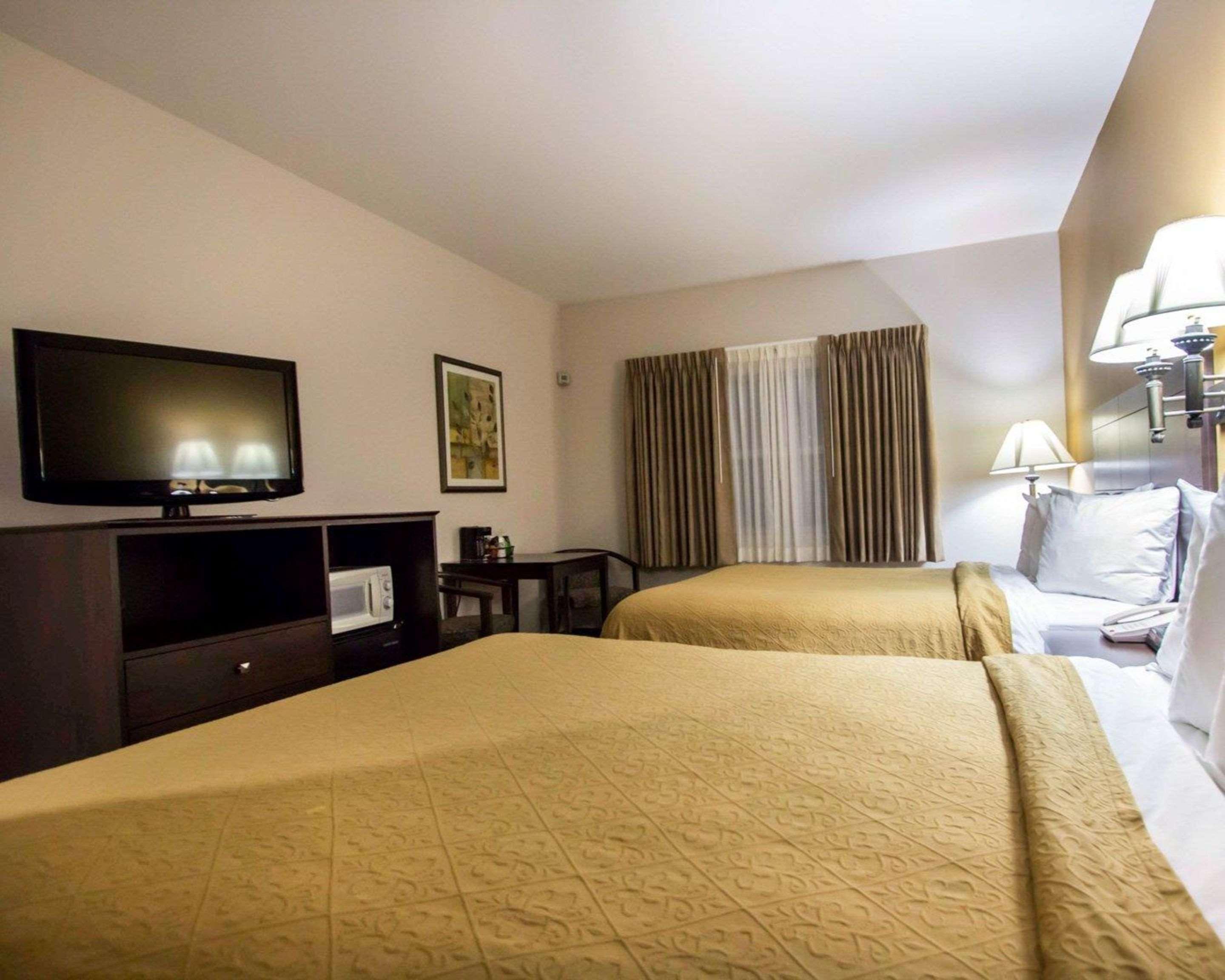 Quality Inn Conference Center At Citrus Hills Hernando Bagian luar foto