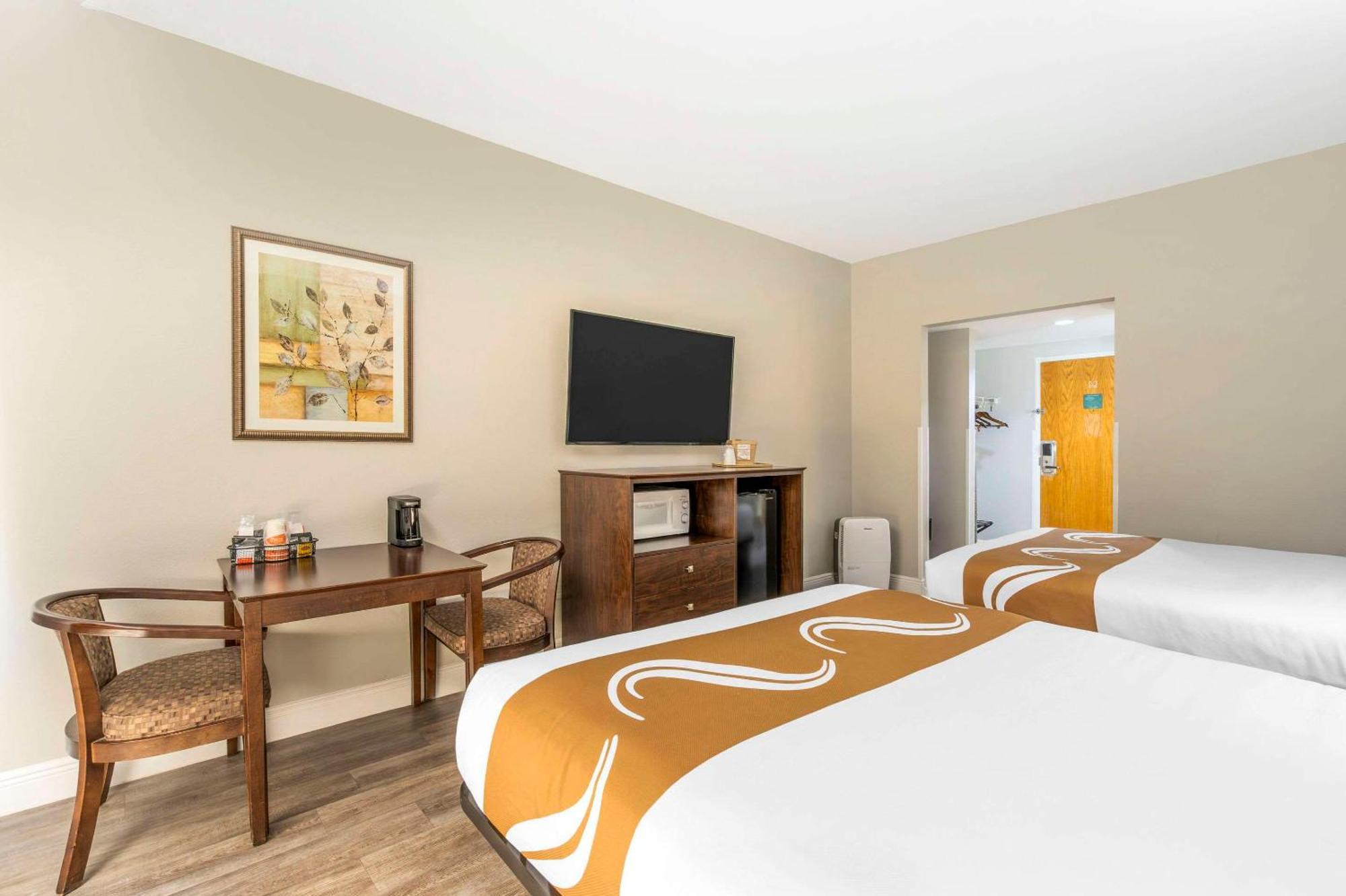 Quality Inn Conference Center At Citrus Hills Hernando Bagian luar foto